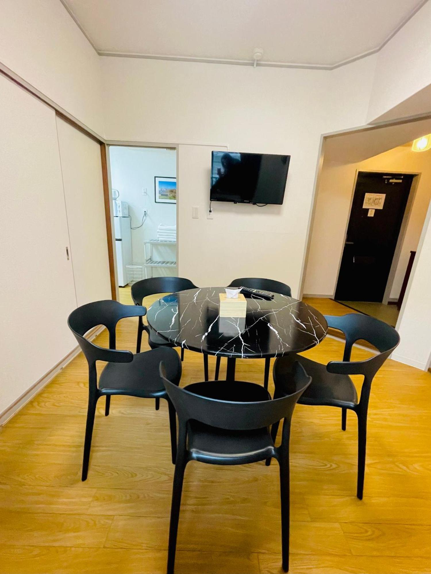 嵐 難波西 民宿 Bed And Breakfast Osaka Bilik gambar